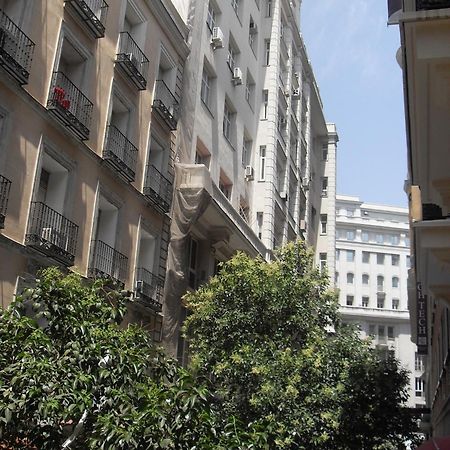 מדריד Hostal Mendoza מראה חיצוני תמונה
